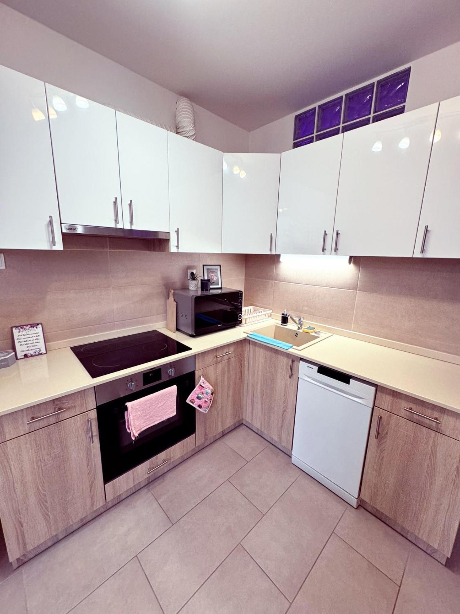 Exclusive Family Apartman Apartment Pécs Exterior photo