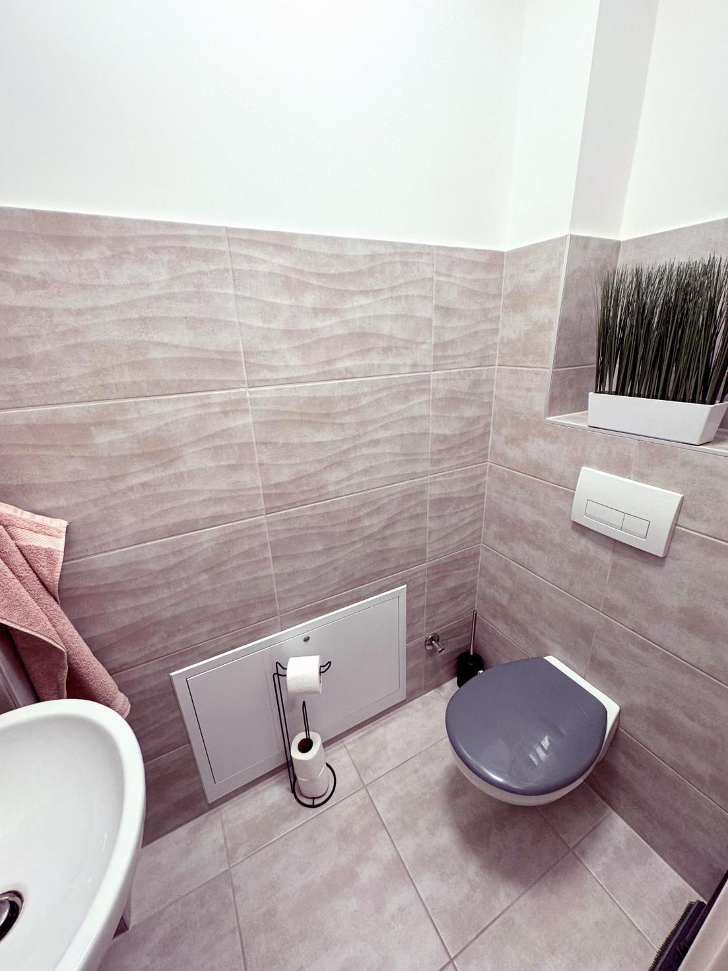 Exclusive Family Apartman Apartment Pécs Exterior photo